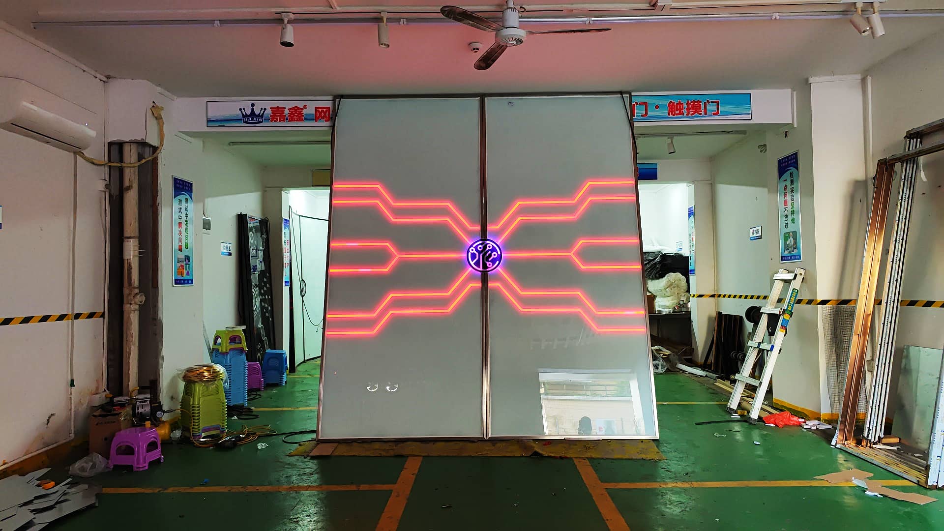 高科技科技门 电竞酒店掌纹门