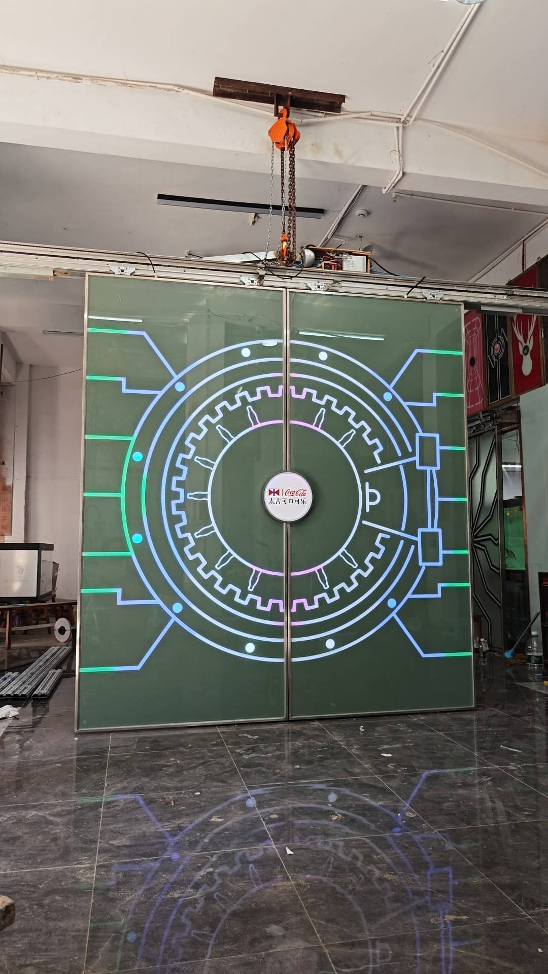 高科技移门 轻奢科技门定制