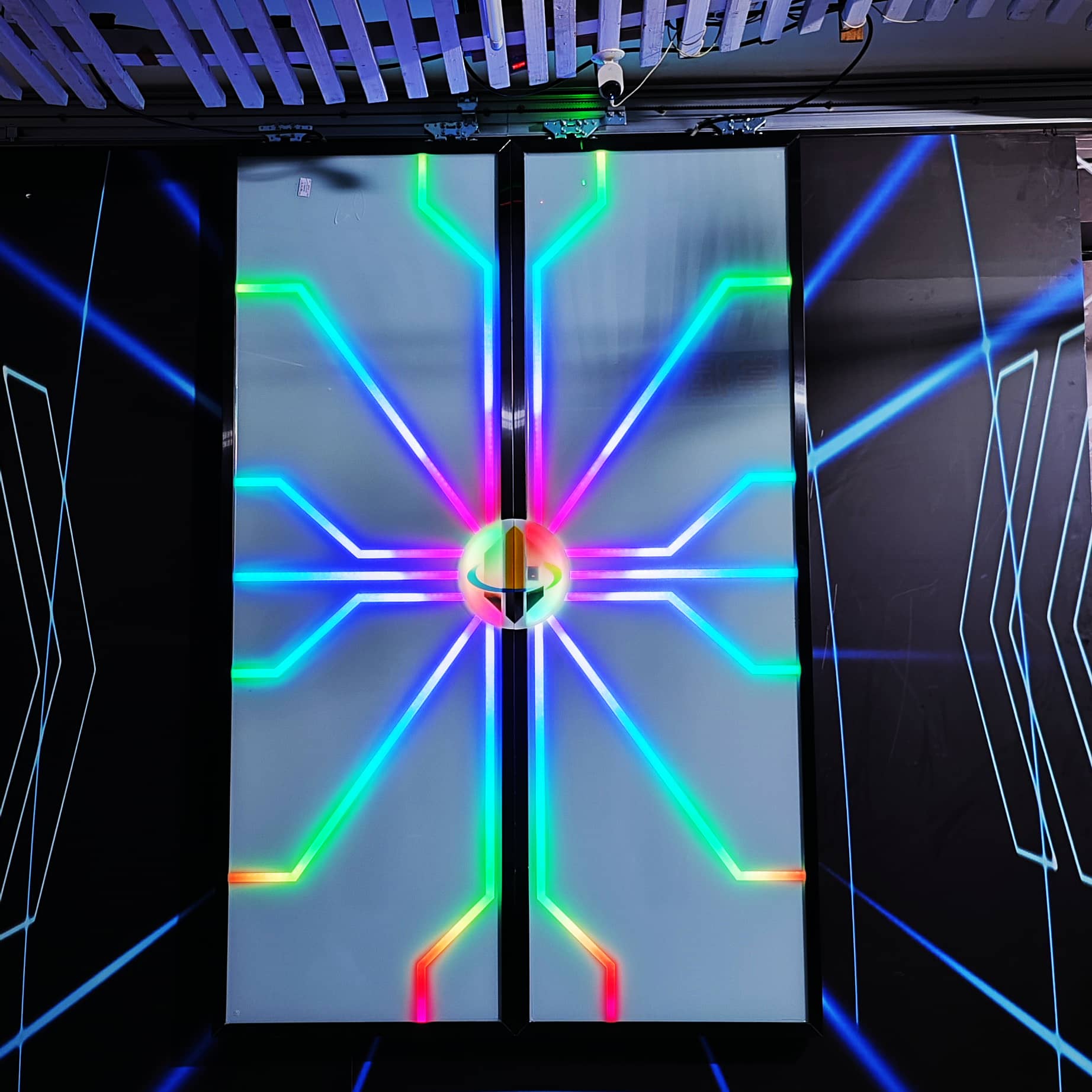 指纹感应门 网红酒吧门